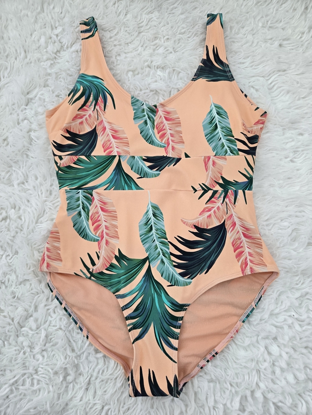 Janela Bay one-piece tropical palm leaf print swimsuit size Medium. New.
